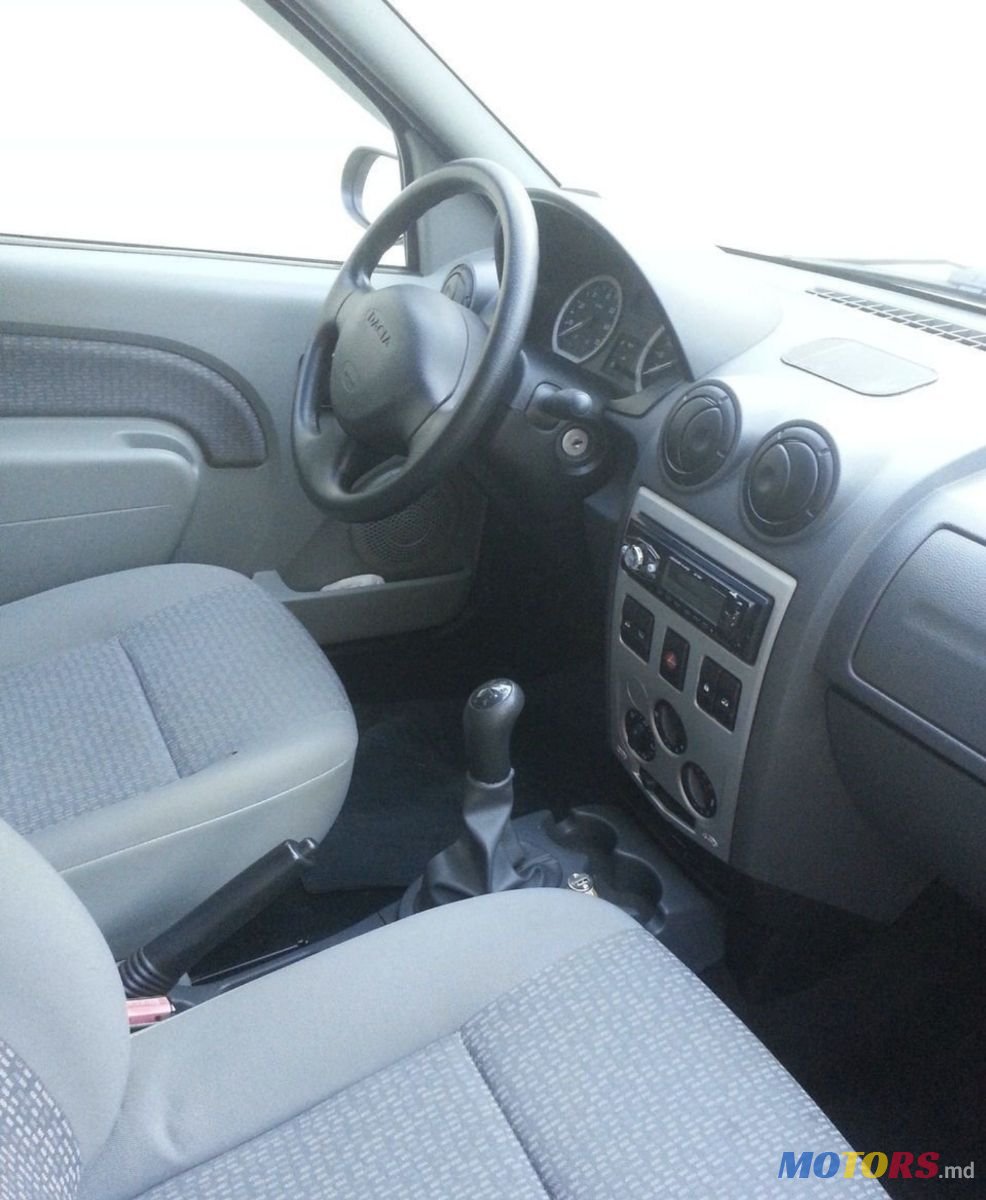 2007' Dacia Logan photo #5
