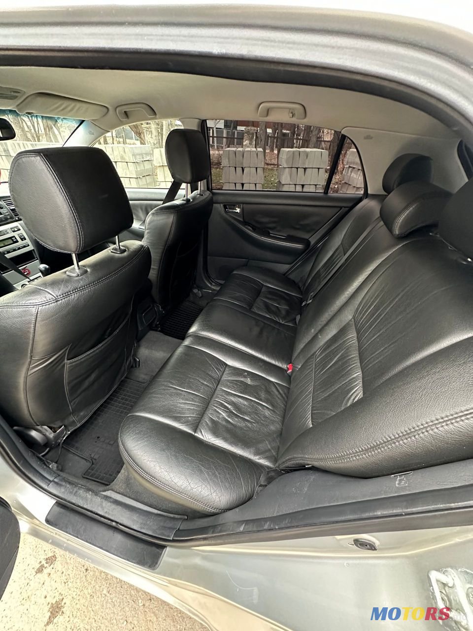 2005' Toyota Corolla photo #3