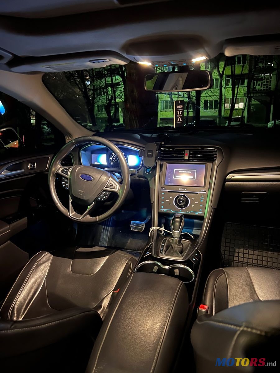 2013' Ford Fusion photo #3