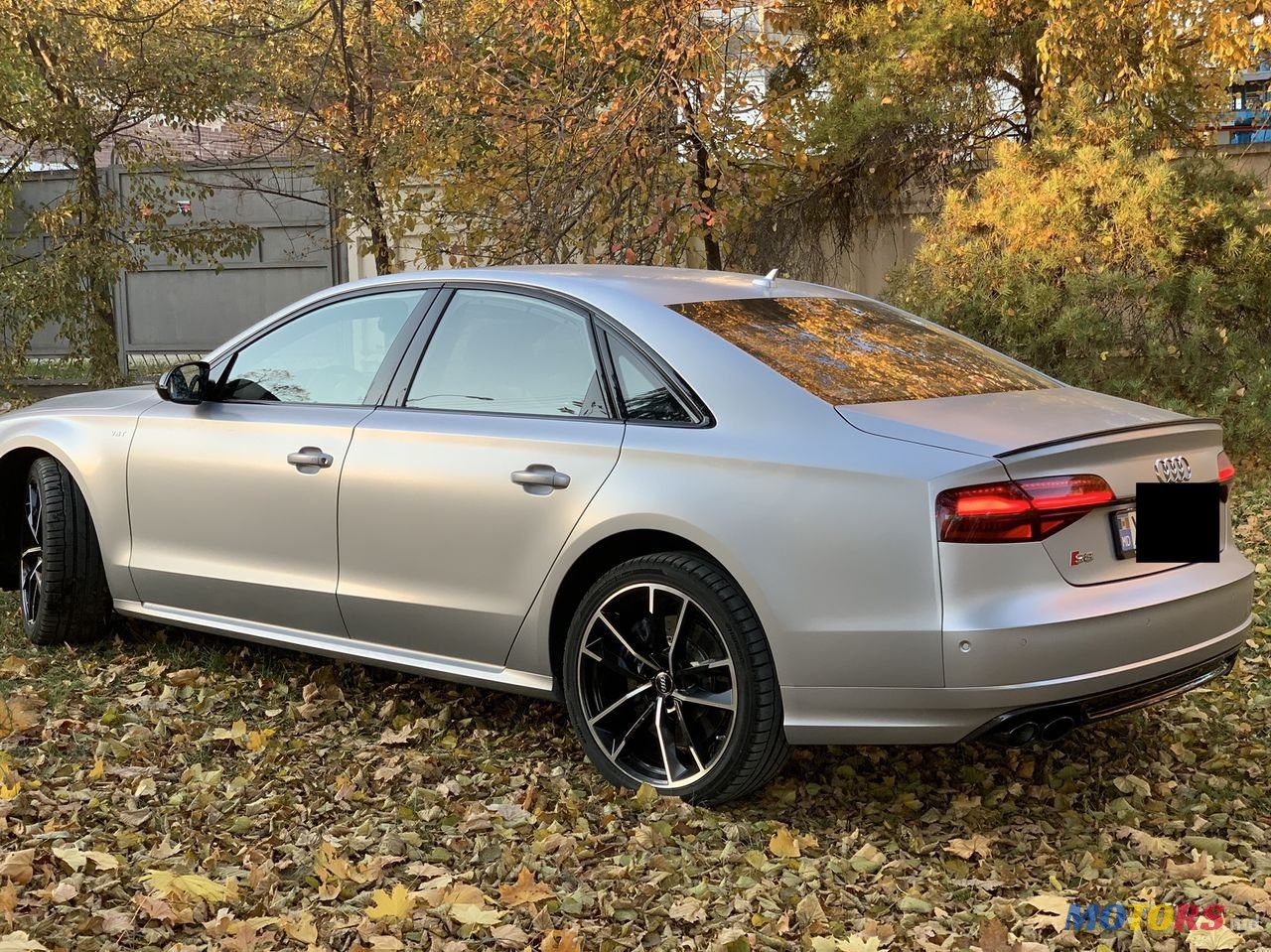 2017' Audi S8 photo #4