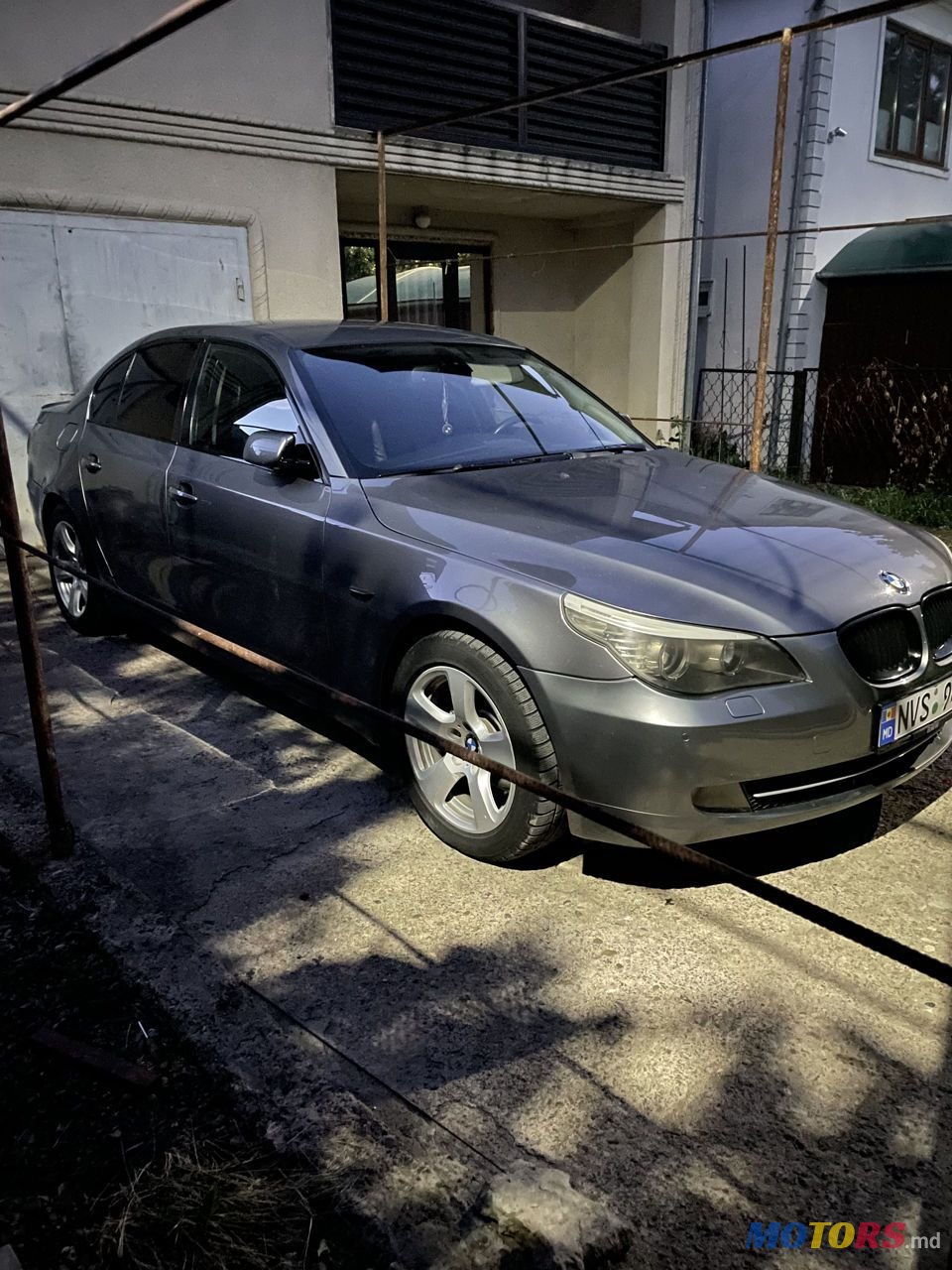 2008' BMW 5 Series photo #1