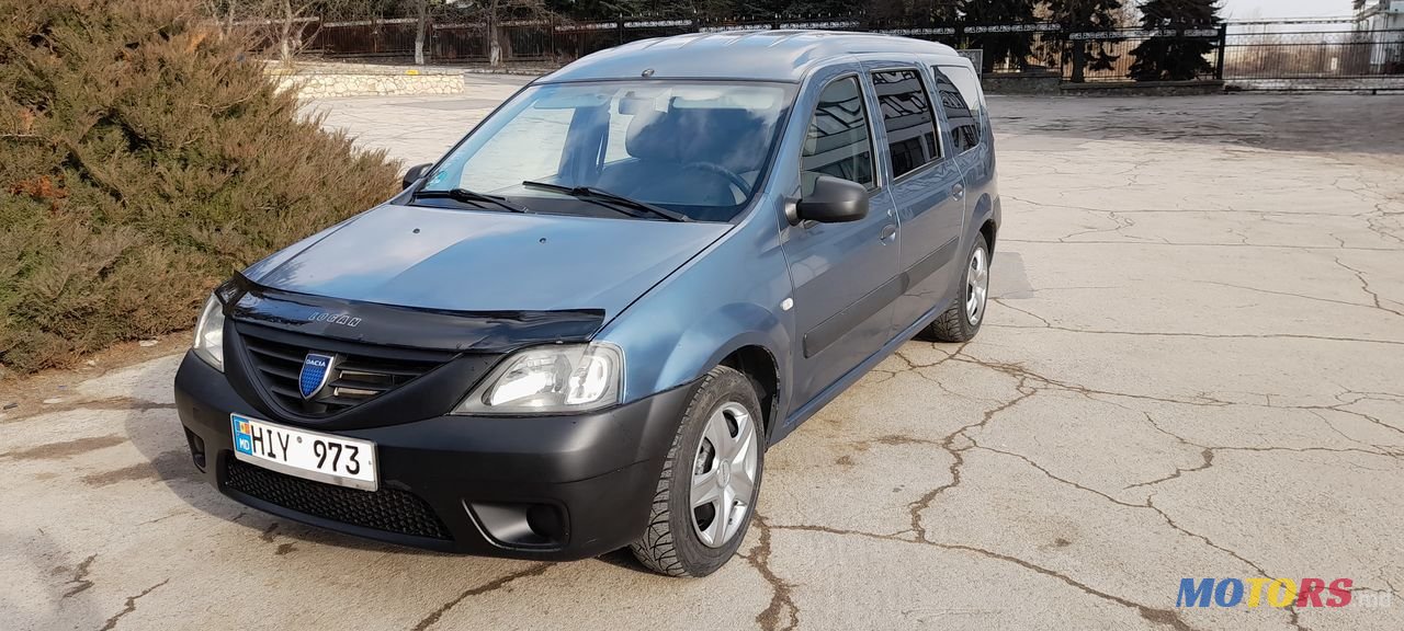 2007' Dacia Logan Mcv photo #2