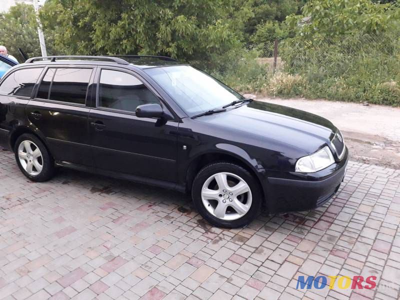 2004' Skoda Octavia photo #1