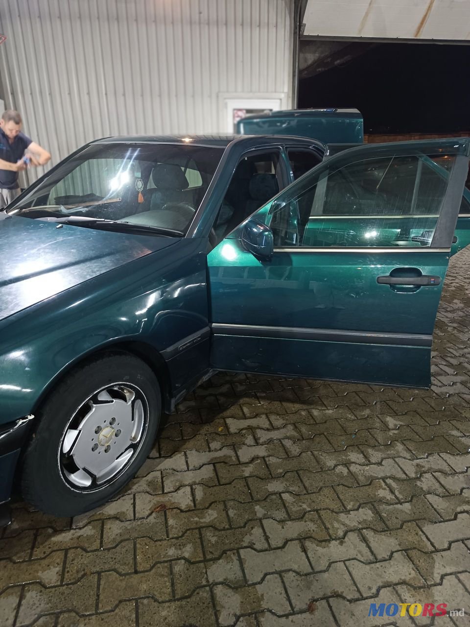 1996' Mercedes-Benz C-Class photo #3