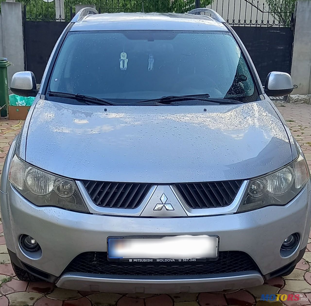 2008' Mitsubishi Outlander photo #3