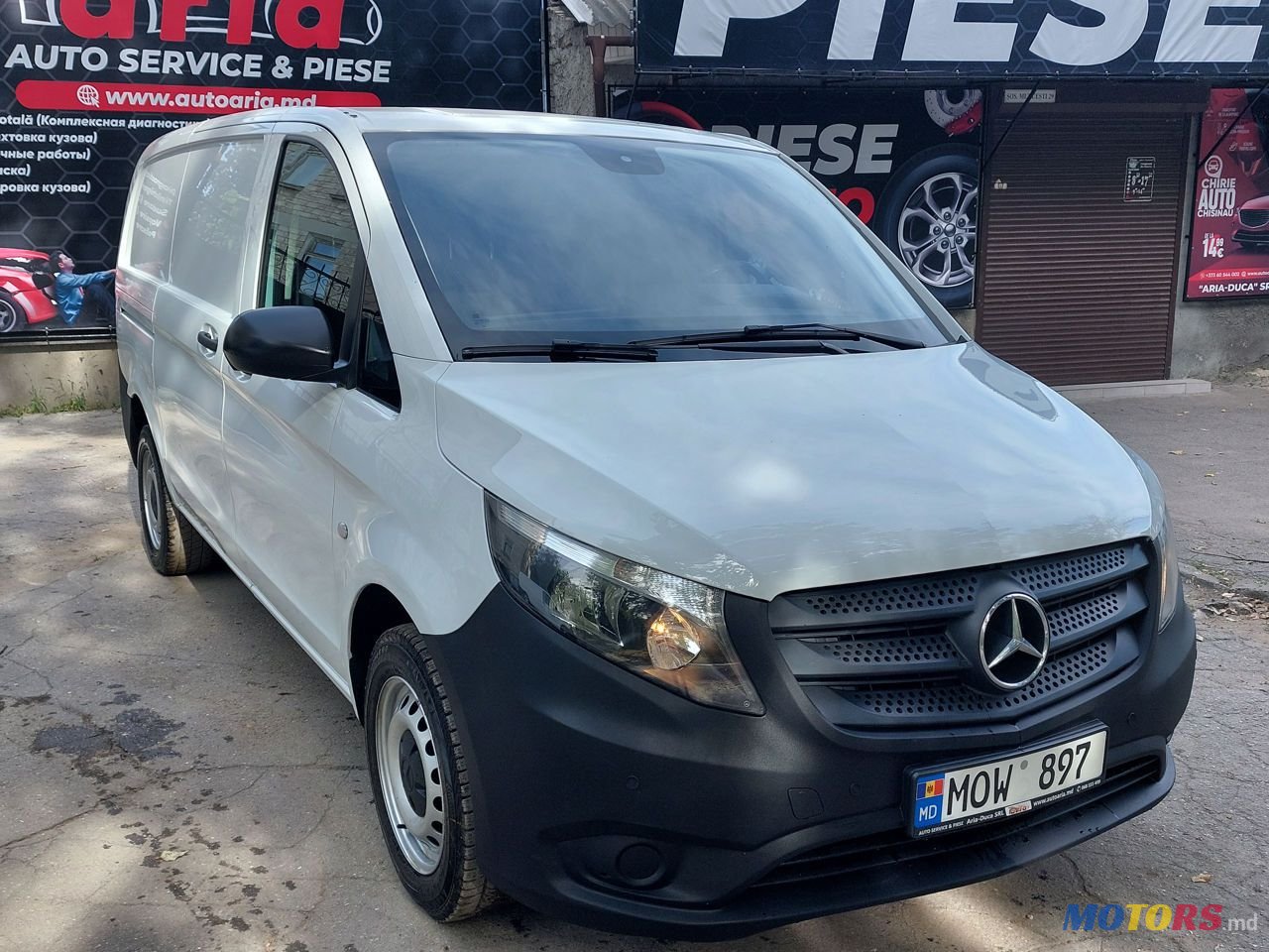 2019' Mercedes-Benz Vito photo #2