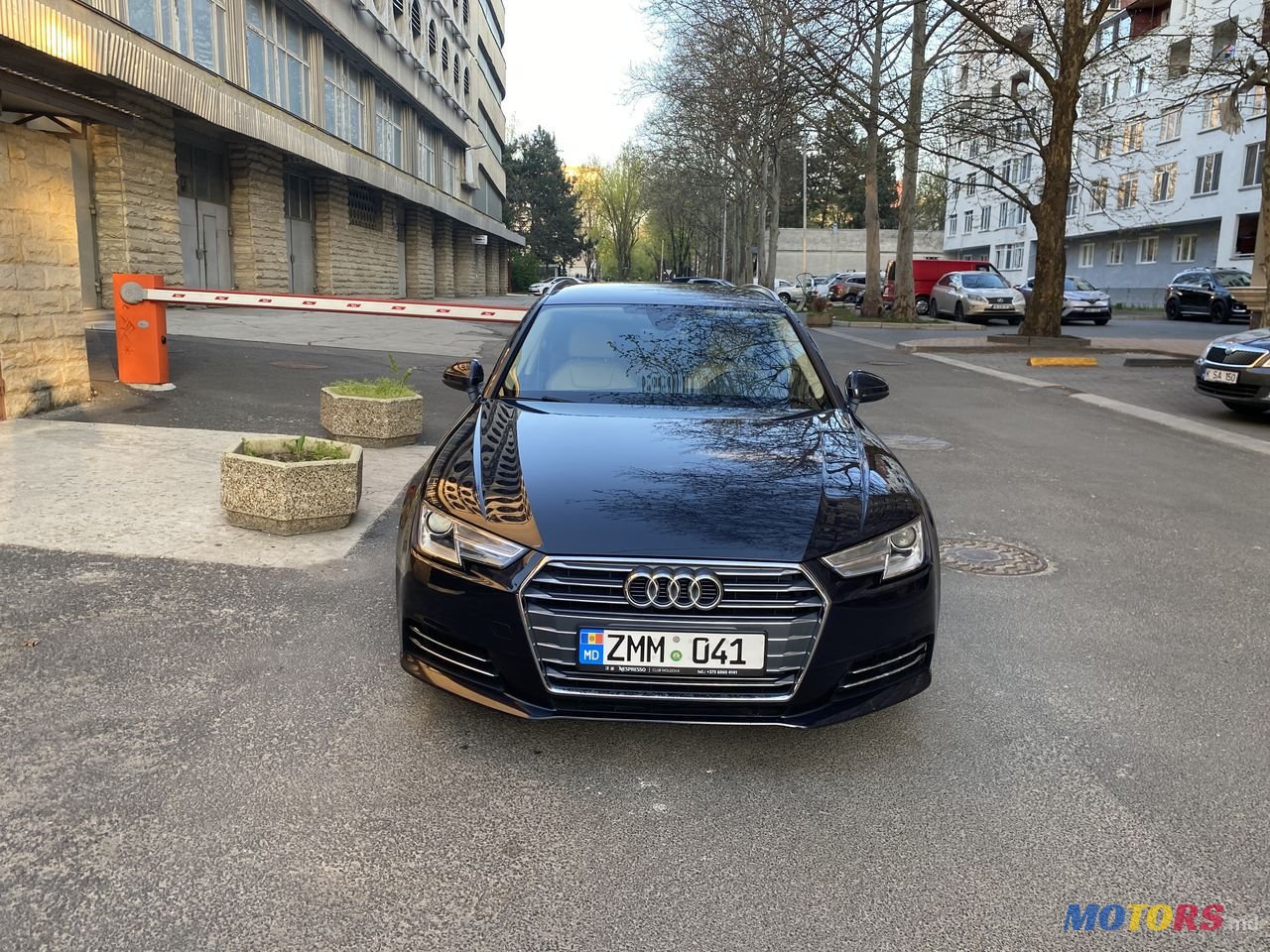 2016' Audi A4 photo #2