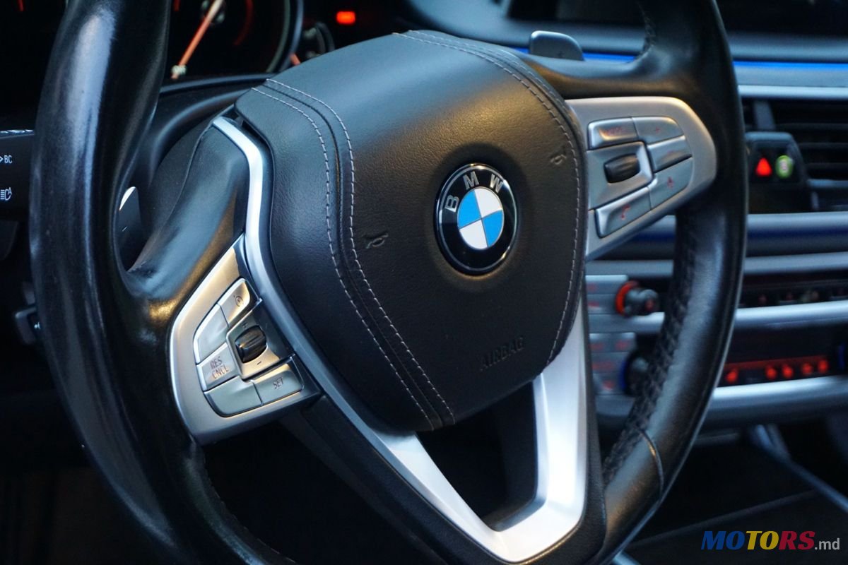 2018' BMW 7 Series photo #5