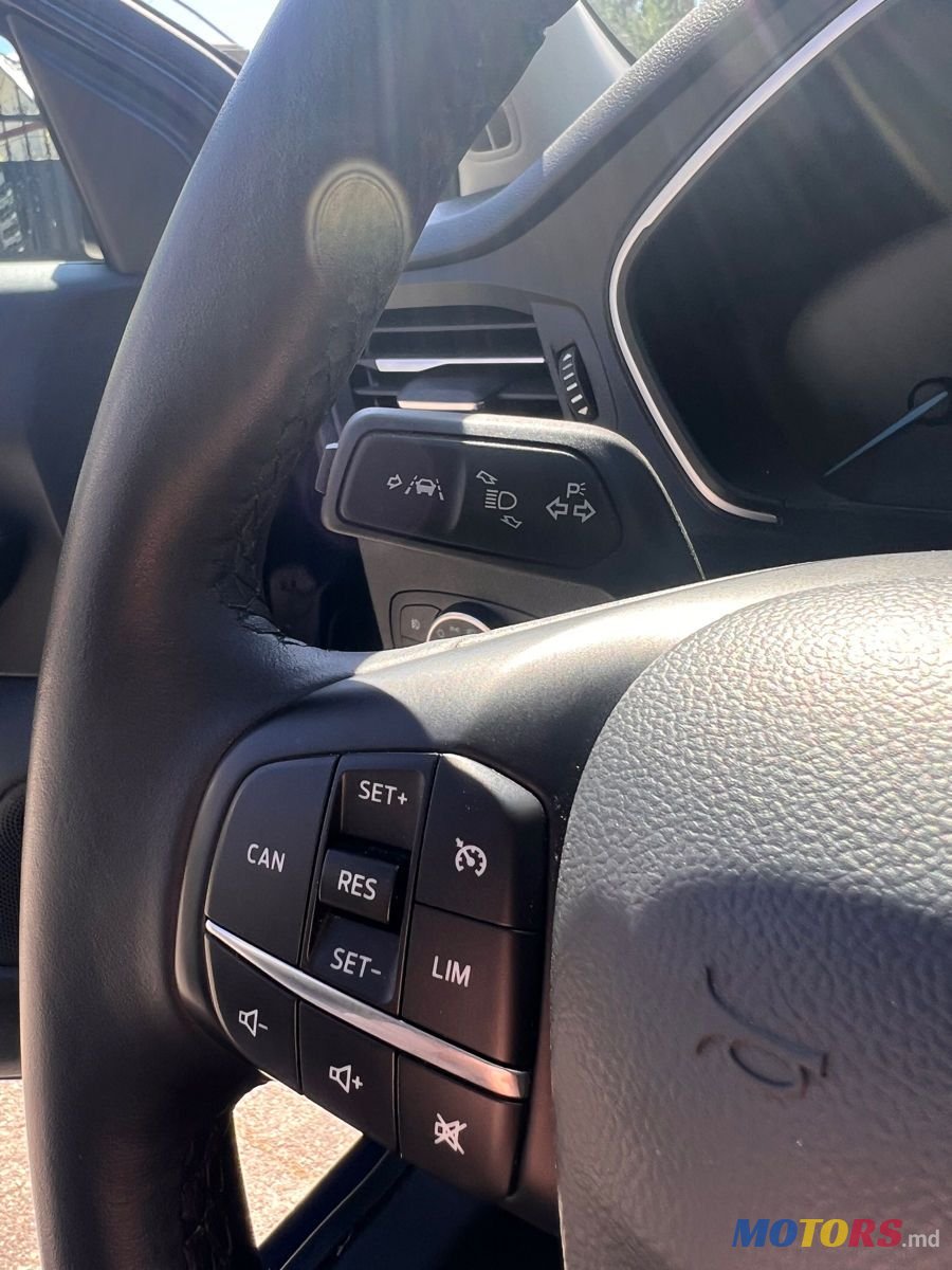 2018' Ford Focus photo #6