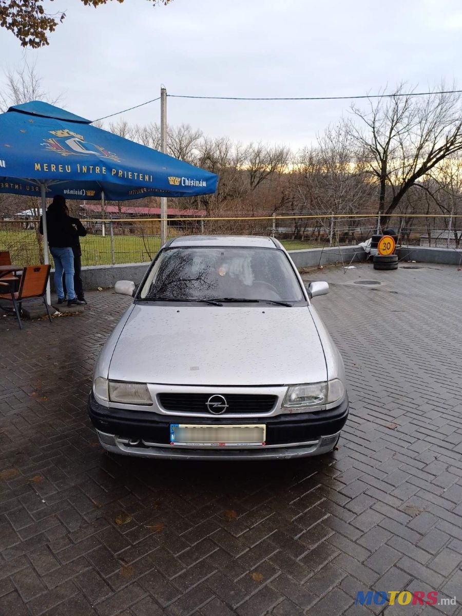 2001' Opel Astra photo #1