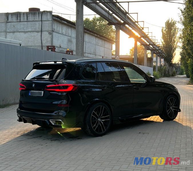 2018' BMW X5 photo #5