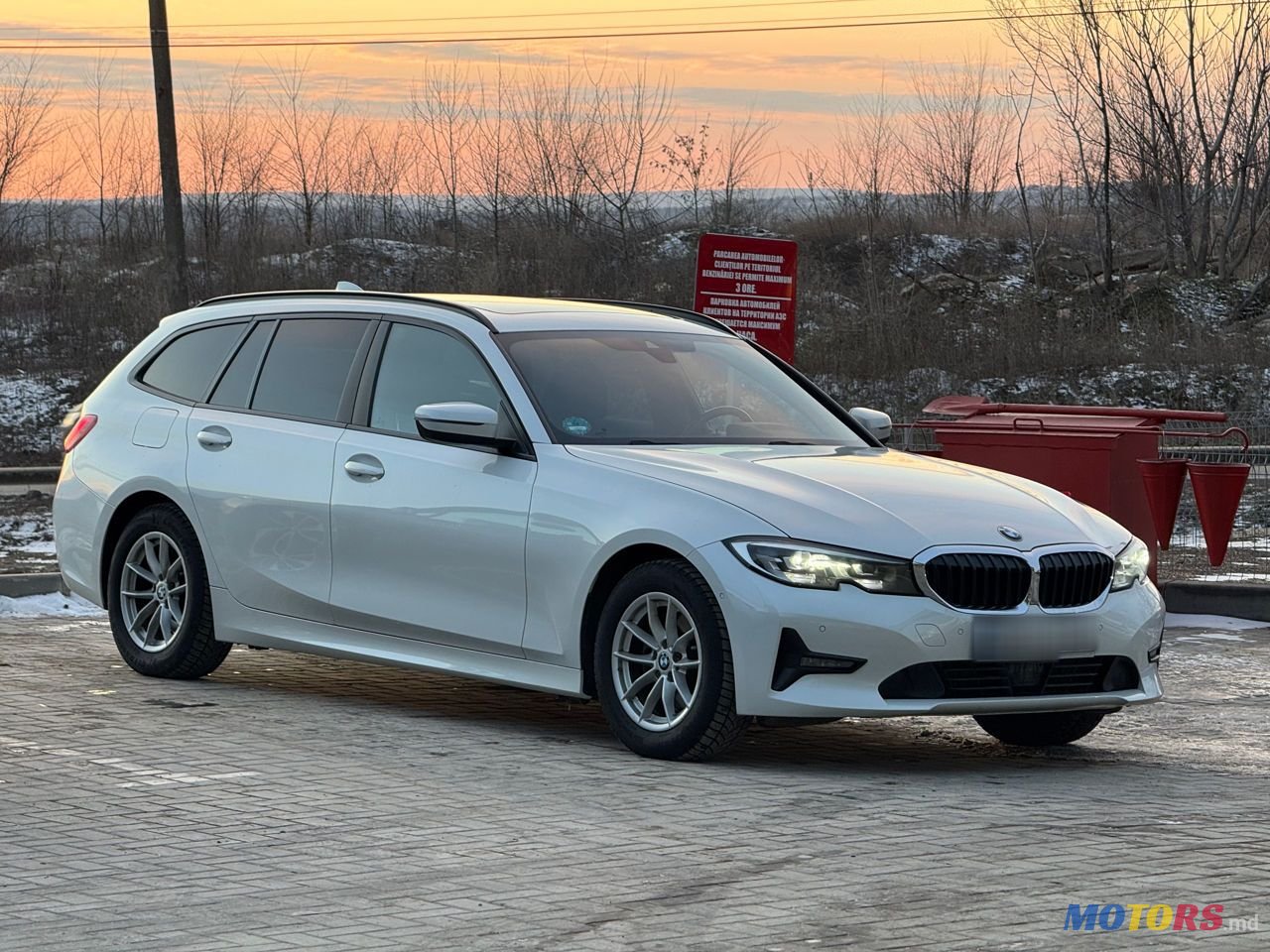 2020' BMW 3 Series photo #4