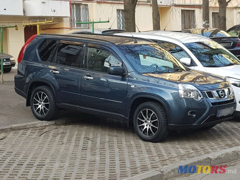 2011' Nissan X-Trail photo #1