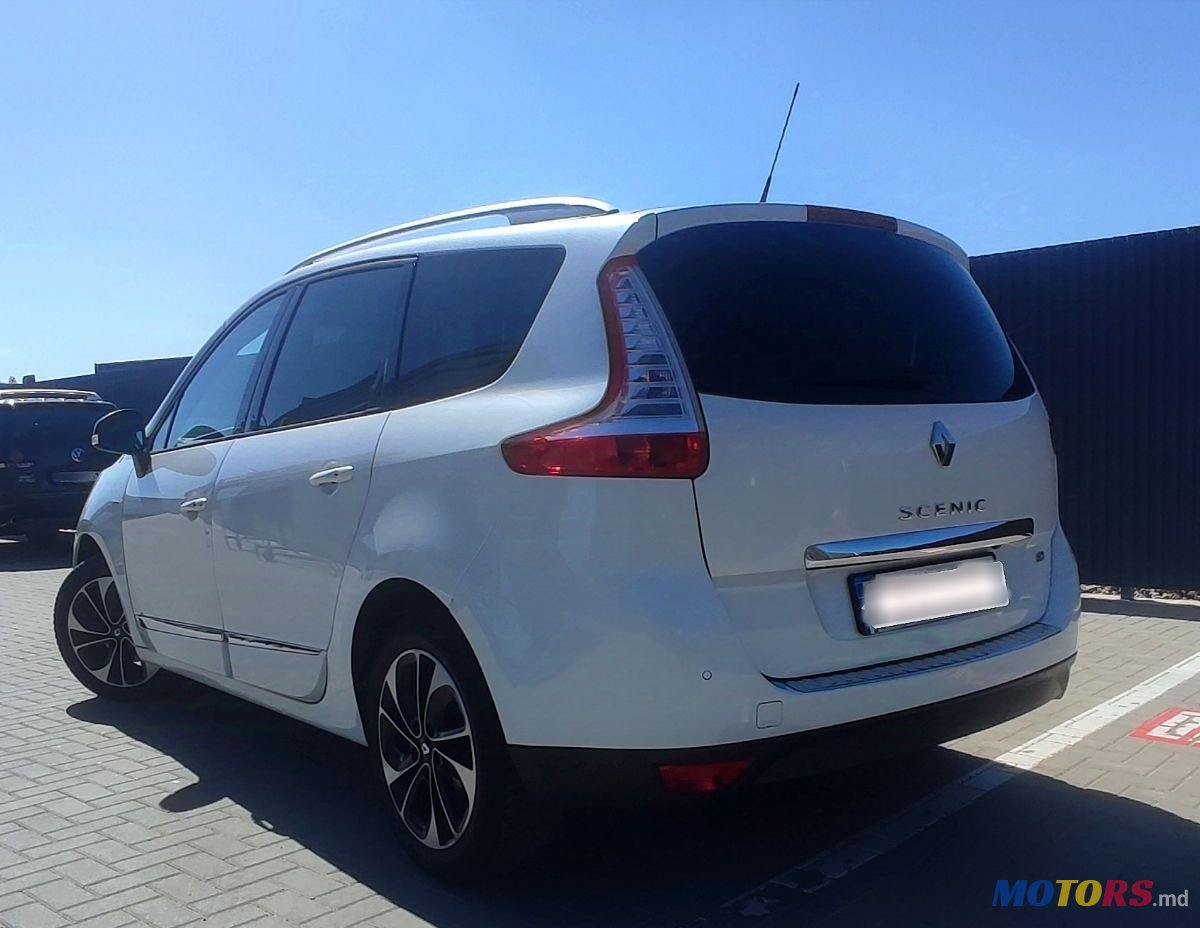 2016' Renault Grand Scenic photo #2
