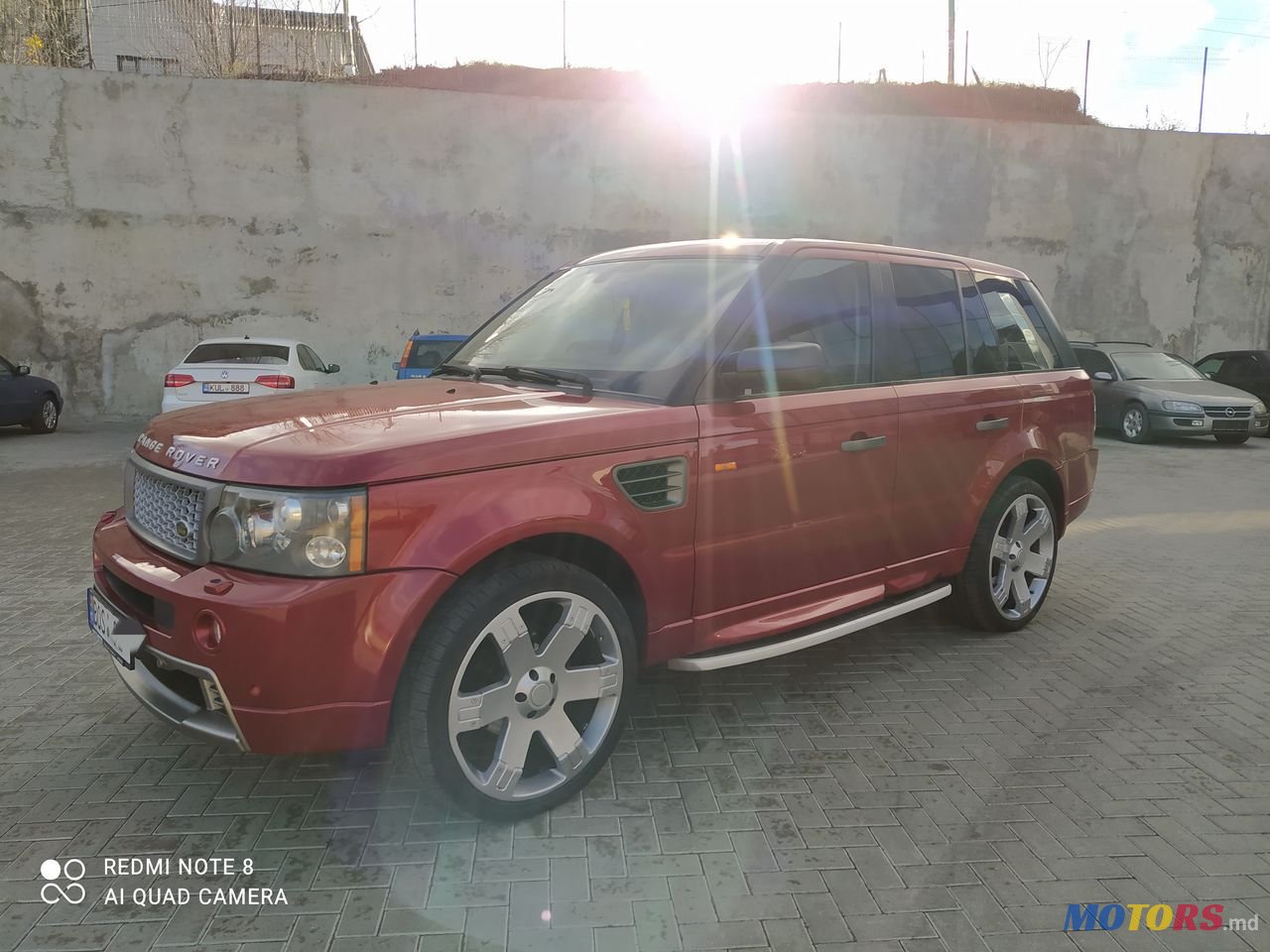 2009' Land Rover Range Rover Sport photo #3
