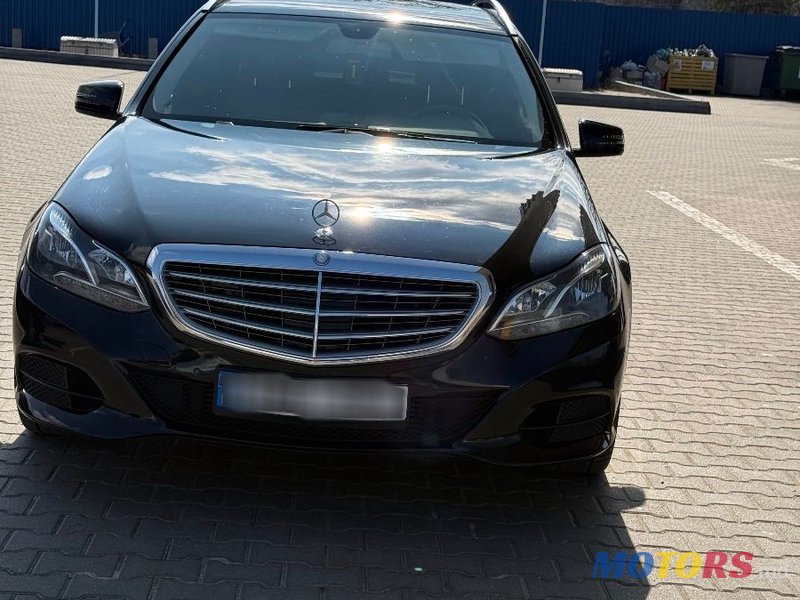 2016' Mercedes-Benz E-Class photo #5