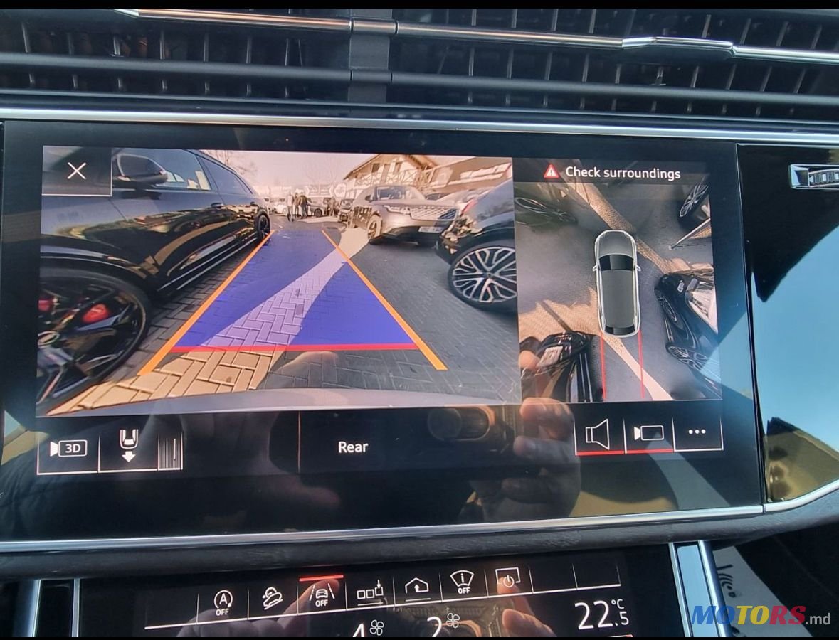 2018' Audi Q8 photo #5