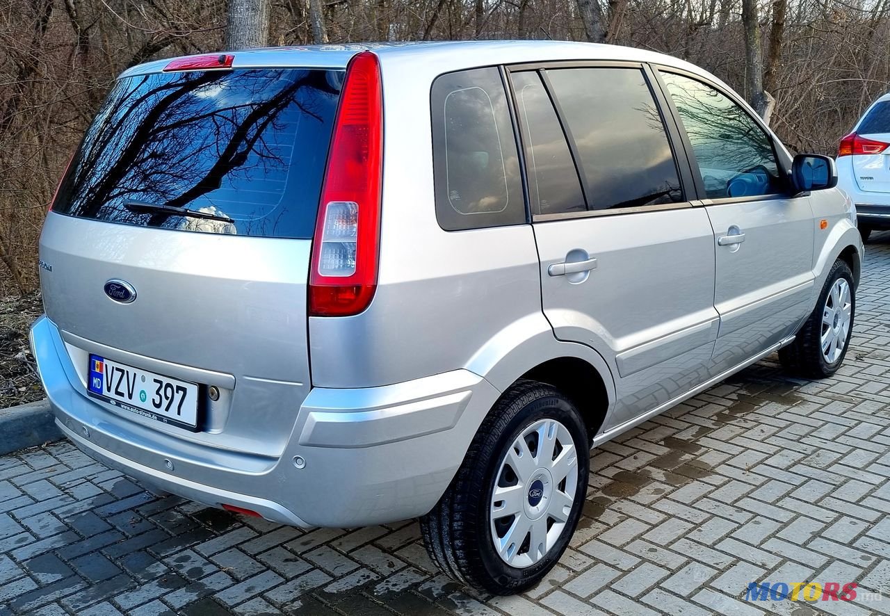 2011' Ford Fusion photo #3