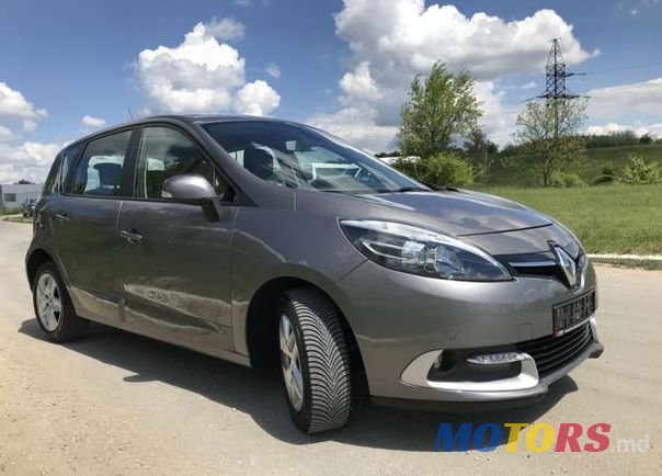 2016' Renault Scenic photo #2