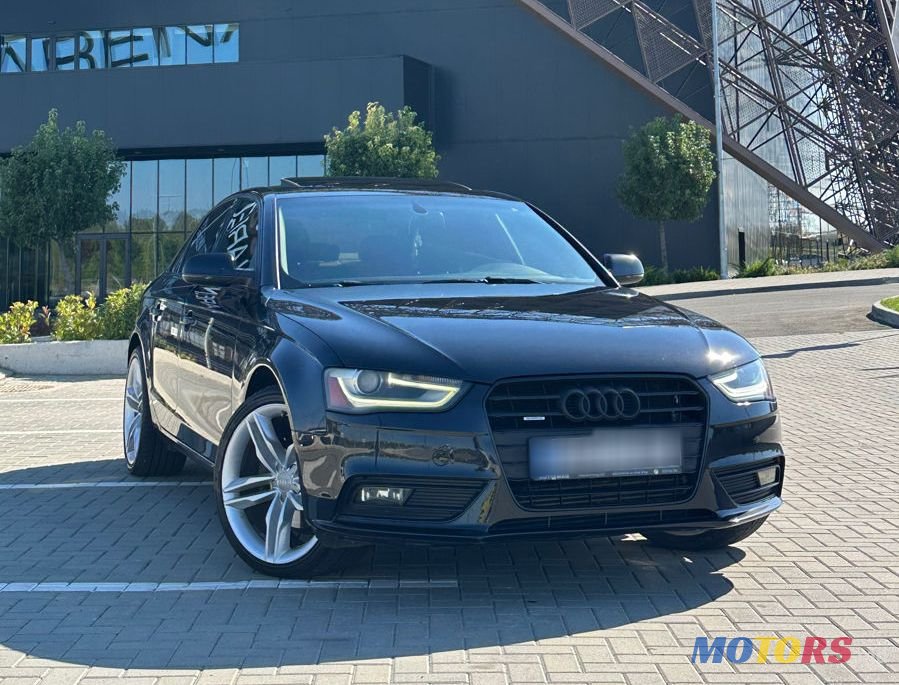 2013' Audi A4 photo #1