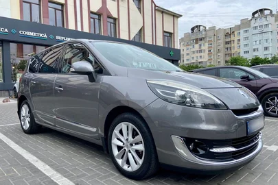 2012' Renault Grand Scenic