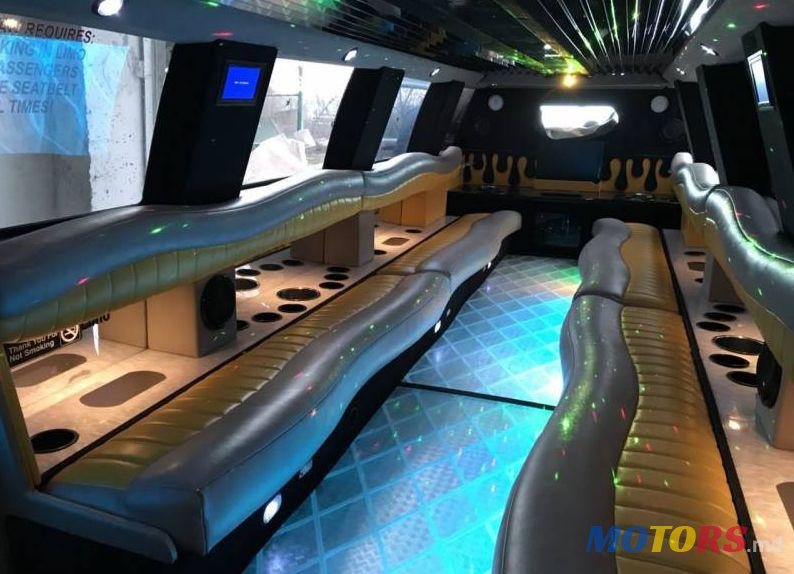 2002' Cadillac Escalade photo #2