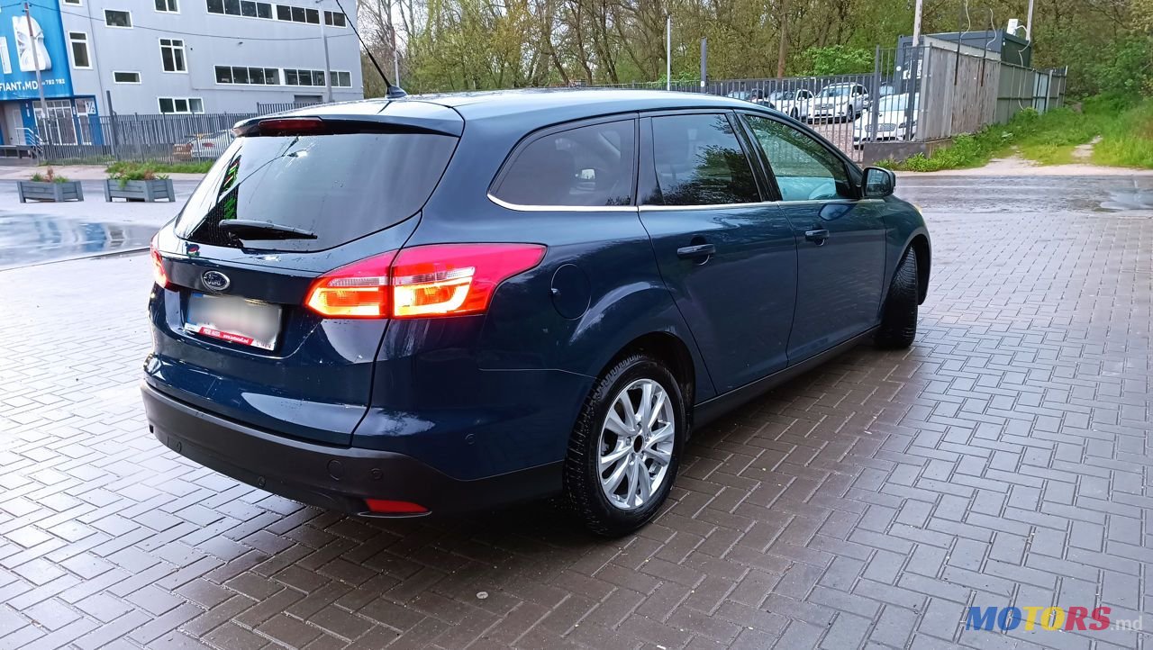 2015' Ford Focus photo #3