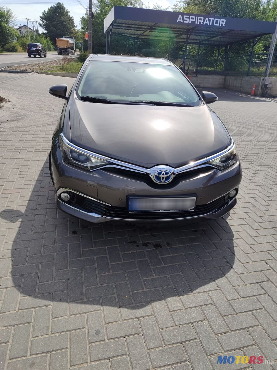 2018' Toyota Auris photo #1