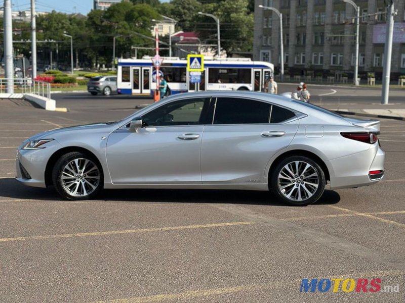 2018' Lexus Es Series photo #4