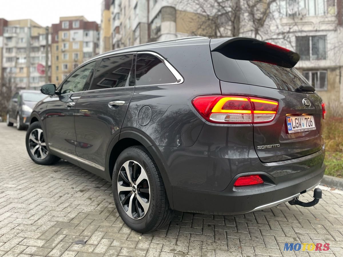 2015' Kia Sorento photo #5