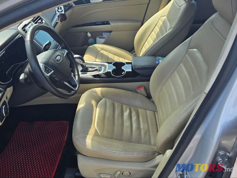 2015' Ford Fusion photo #5