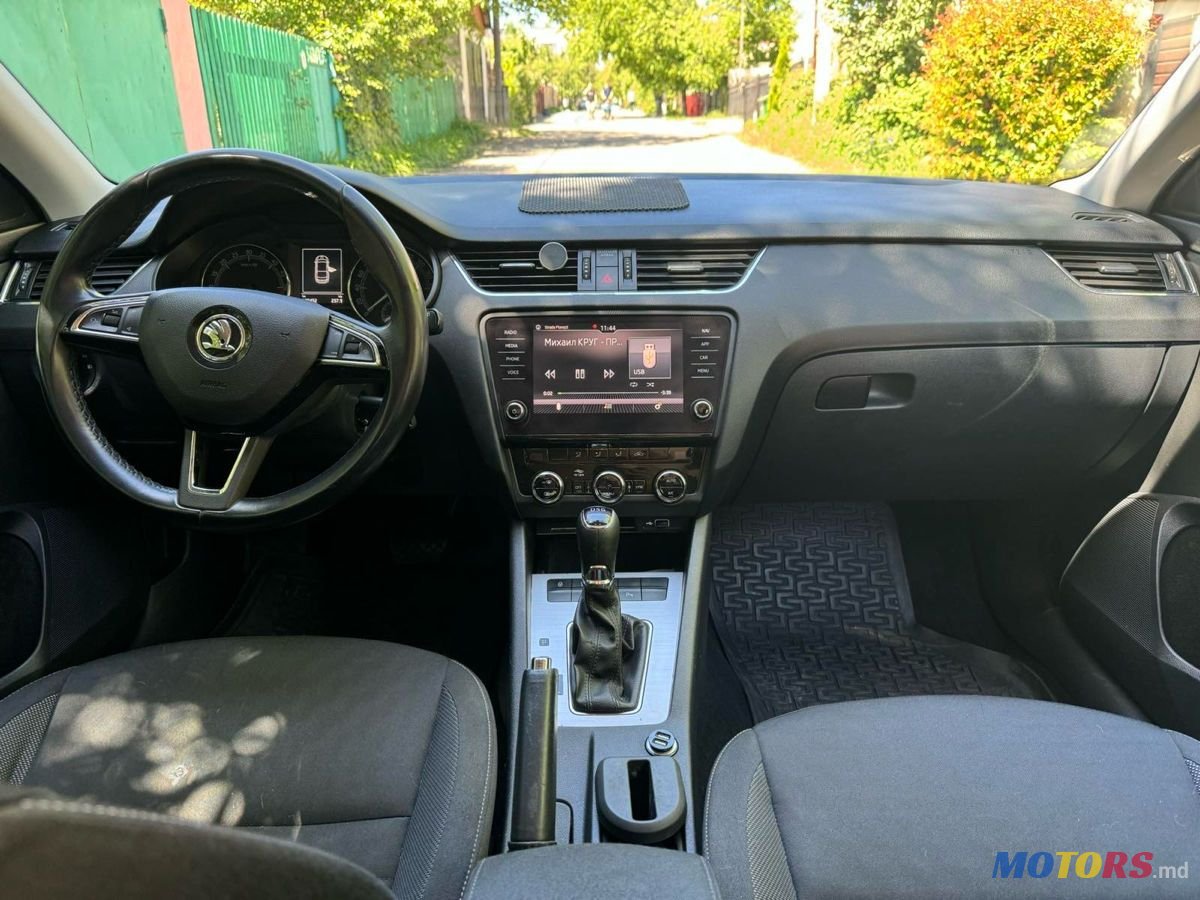 2019' Skoda Octavia photo #5