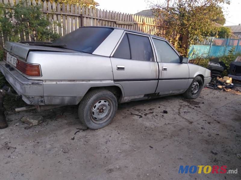1988' Mitsubishi Galant photo #2