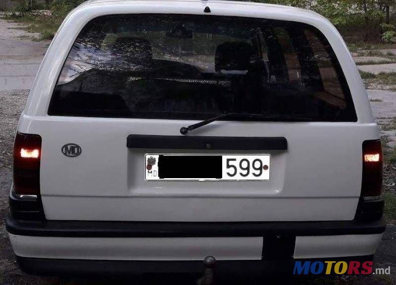 1991' Opel Omega photo #1