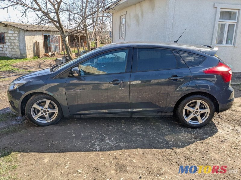 2014' Ford Focus photo #1