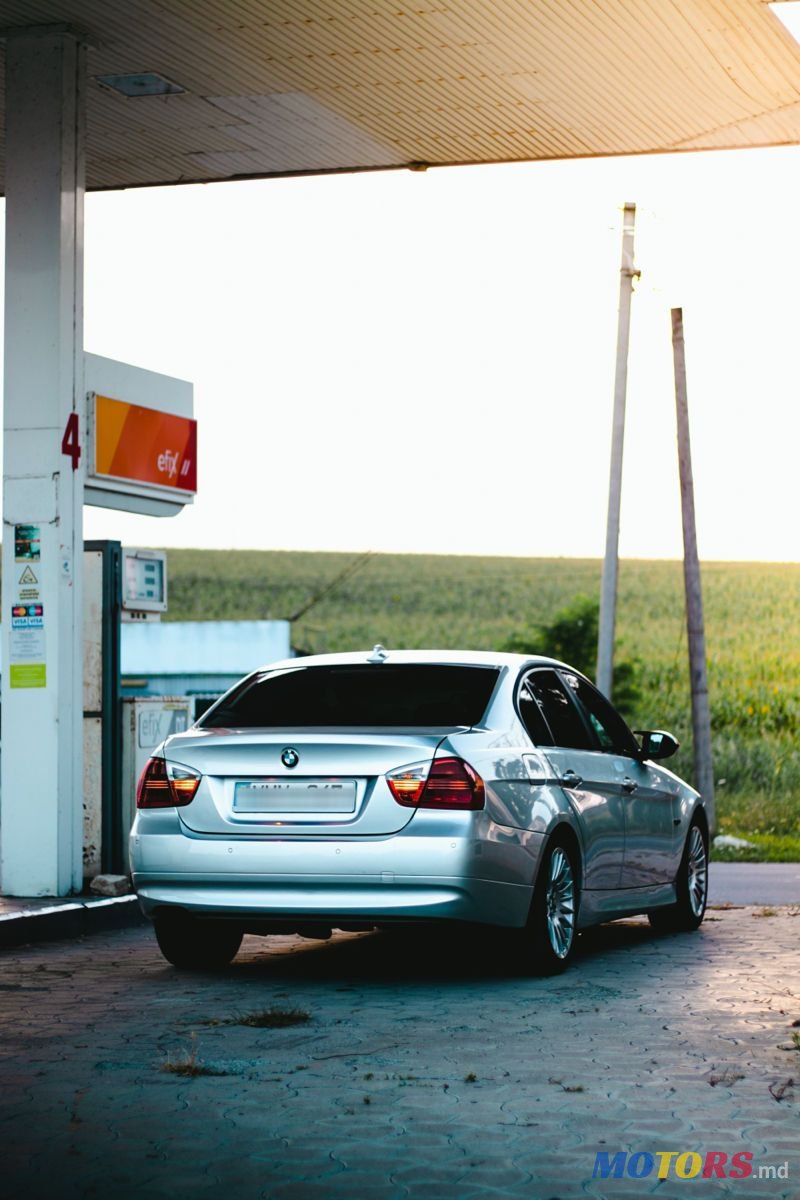 2007' BMW 3 Series photo #3