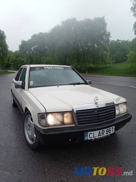 1991' Mercedes-Benz 190 photo #1