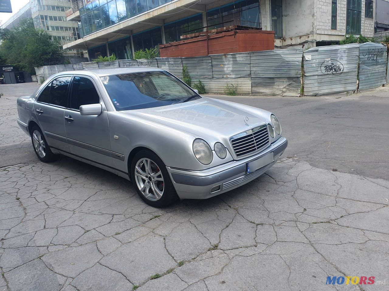 1999' Mercedes-Benz E Класс photo #2