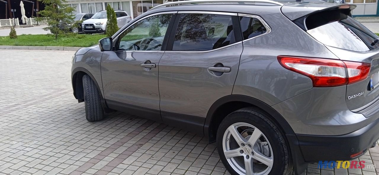 2014' Nissan Qashqai photo #2