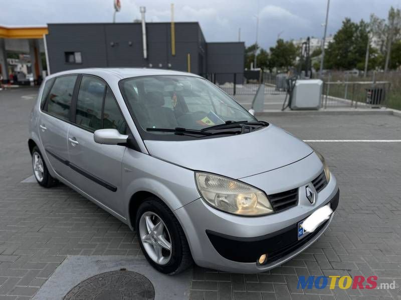 2005' Renault Scenic photo #2