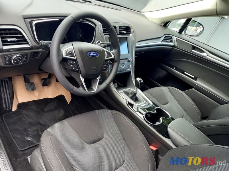 2016' Ford Mondeo photo #6