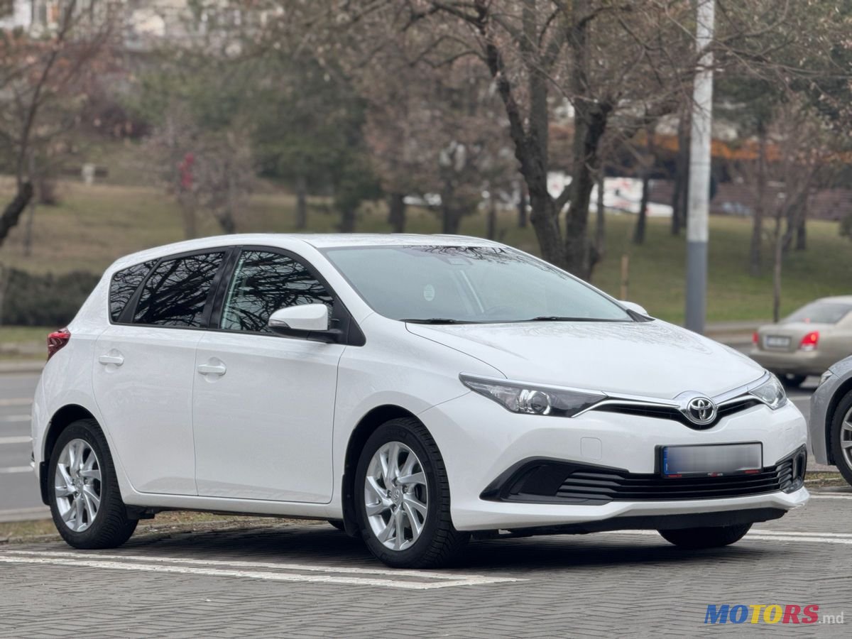 2018' Toyota Auris photo #6