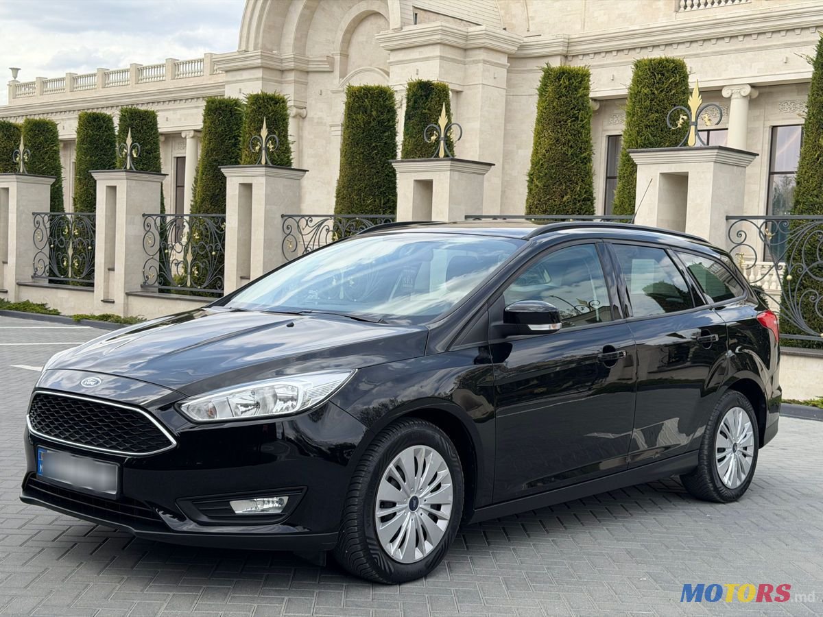 2017' Ford Focus photo #1