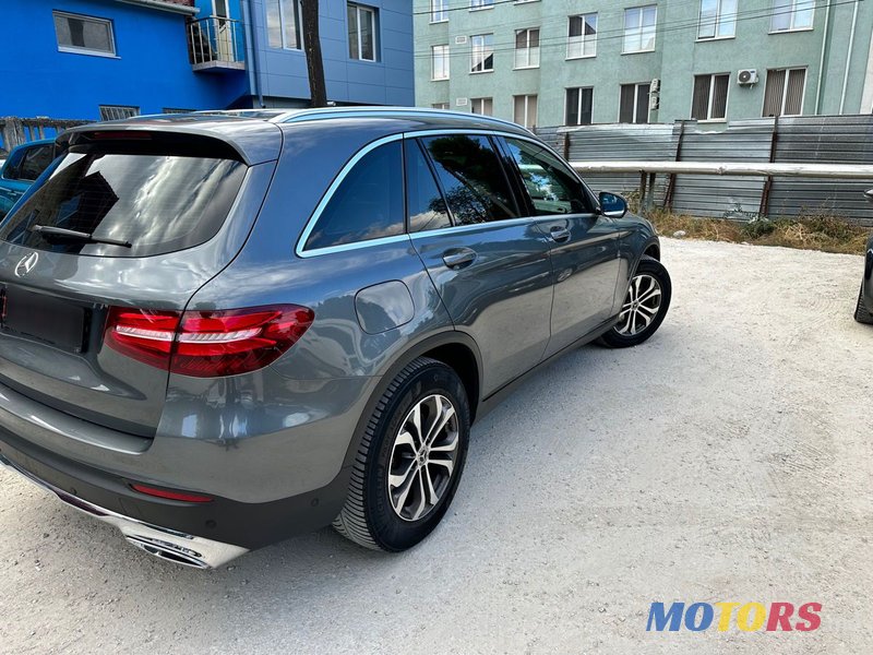 2017' Mercedes-Benz GLC photo #3