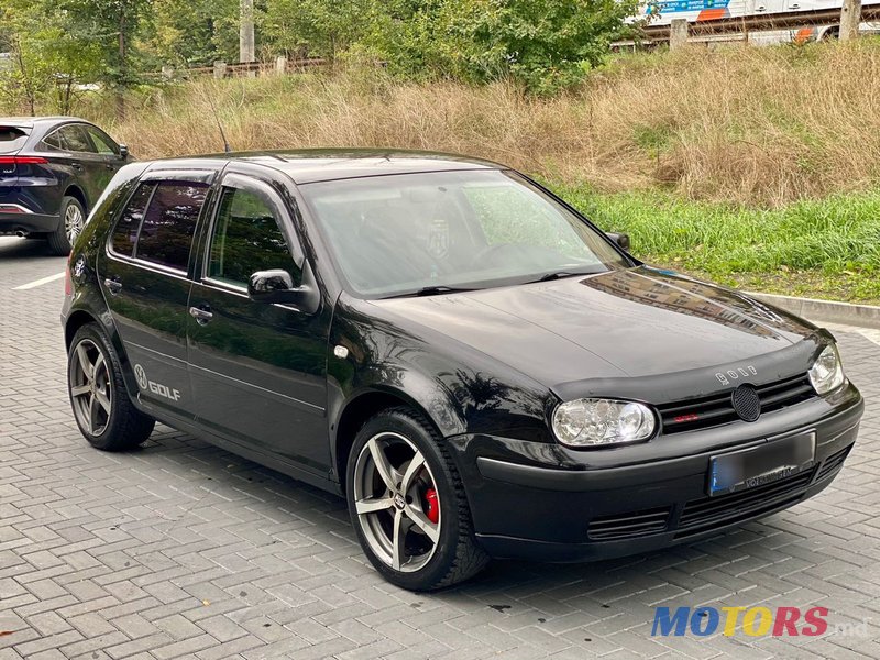 2000' Volkswagen Golf photo #2