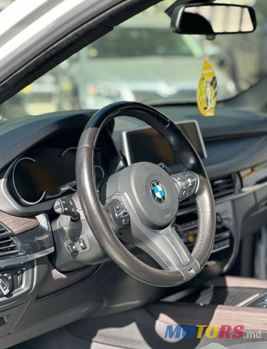 2017' BMW X5 photo #5