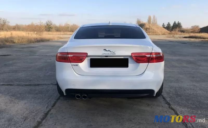 2017' Jaguar Xe photo #2