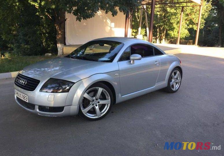2002' Audi TT photo #1
