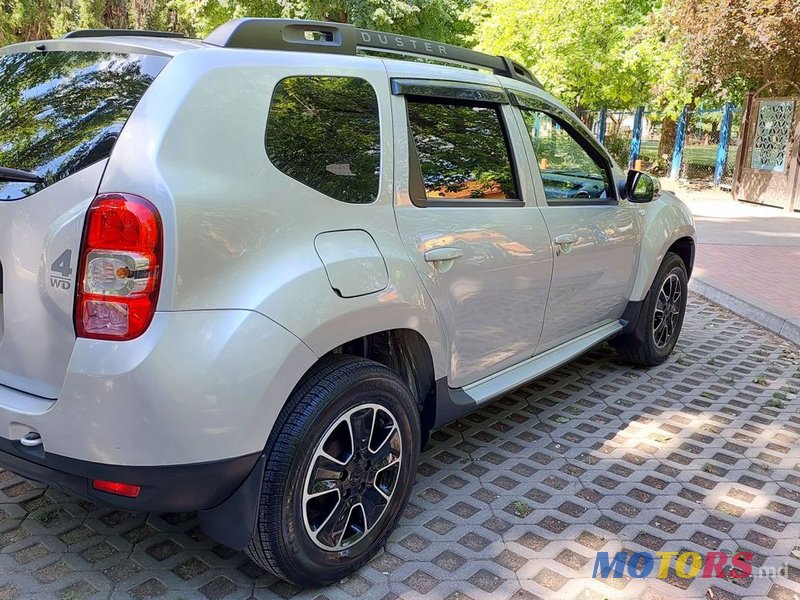 2015' Dacia Duster photo #4