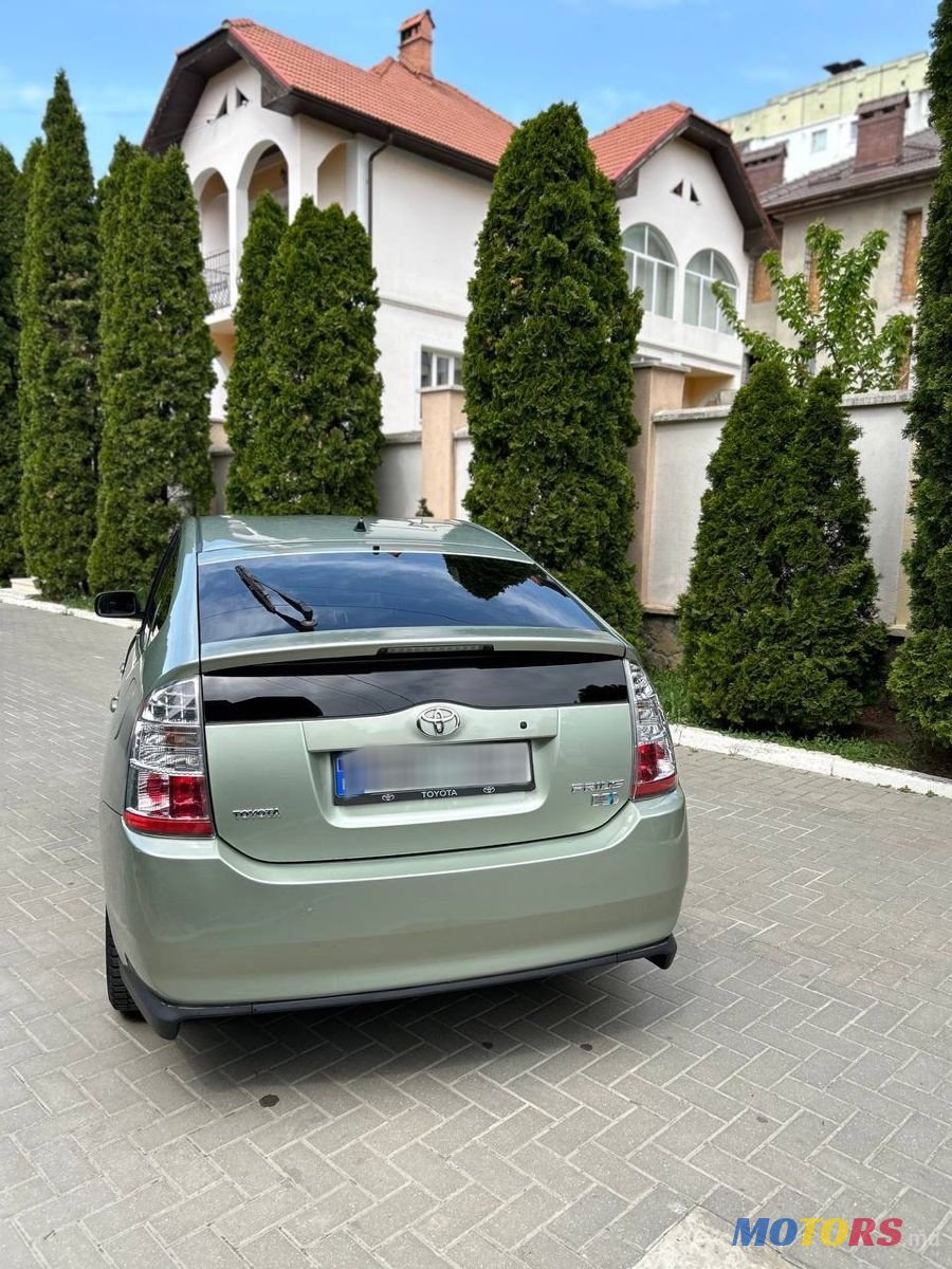 2008' Toyota Prius photo #4